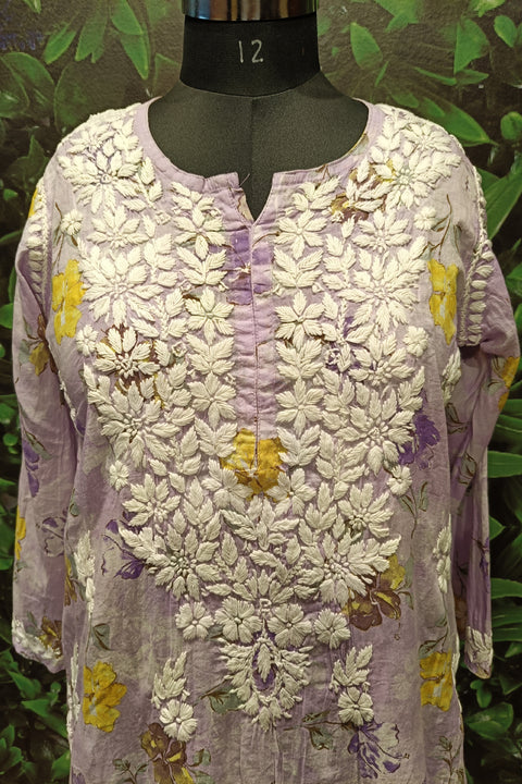 Lucknowi Chikankari kurti