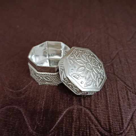 925 Pure Silver Designer Kumkum Box (Design 53)